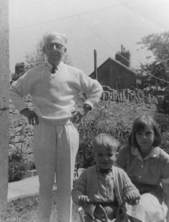 Robert, Beverley and Grampy