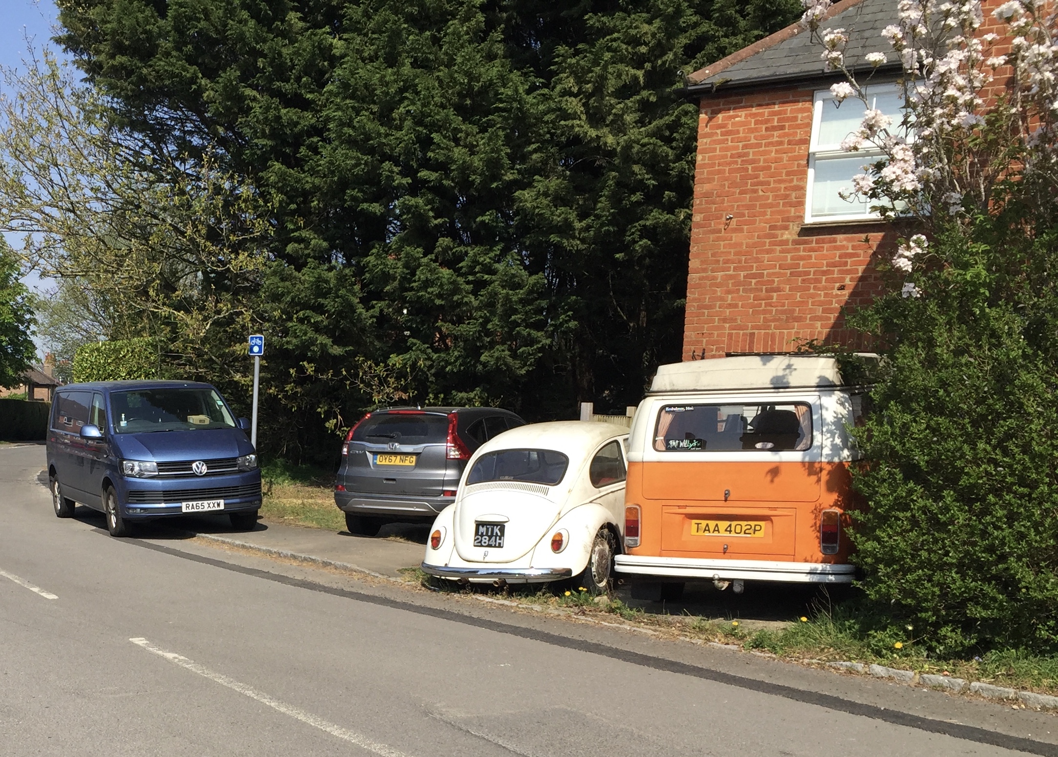 F4EB6D2A-8E98-4A55-9FC2-E6D5273A3281_1_201_a